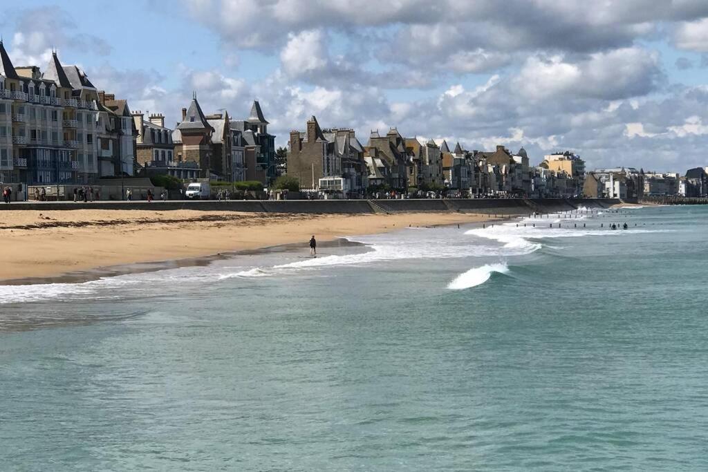 Ideal - Plage, Jardin & Jacuzzi, Proche Plage Et Thalasso - 1 A 6 Personnes Saint-Malo Eksteriør bilde